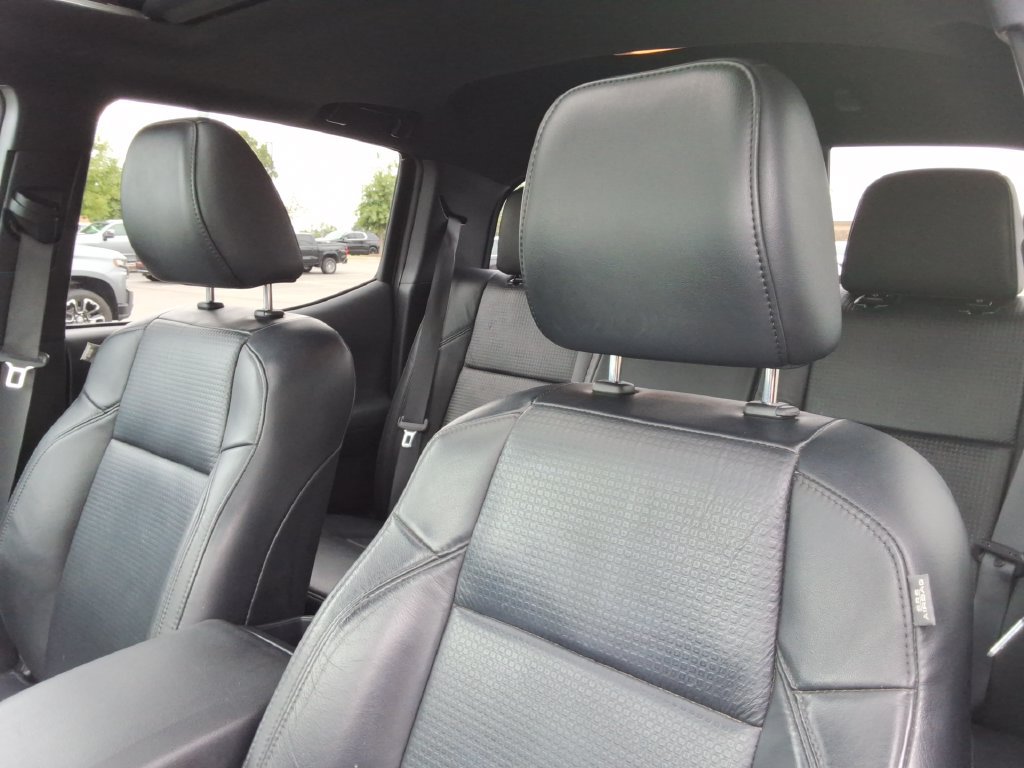 Used 2020 Toyota Tacoma TRD Off-Road w/ TRD Premium Off Road Package AWD/4WD image 22