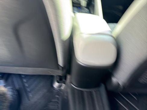 Used 2023 Hyundai Elantra Limited w/ Cargo Package image 23