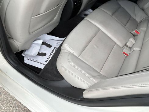 Used 2013 Cadillac ATS Luxury RWD image 9