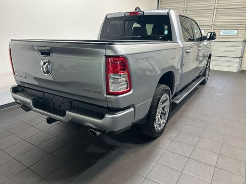 Used 2022 RAM 1500 Big Horn AWD/4WD image 3