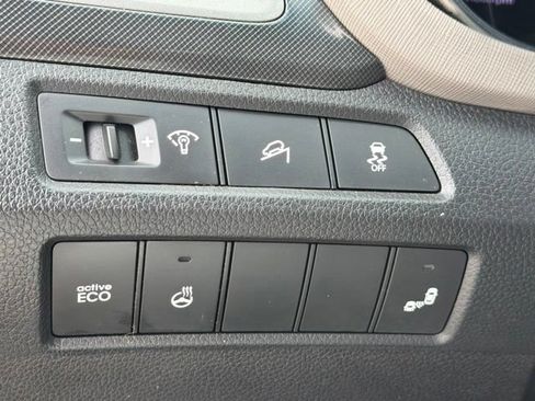Used 2014 Hyundai Santa Fe Sport w/ Technology Package 04 FWD image 31