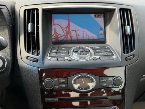 Used 2013 INFINITI G37 x w/ Premium Pkg image 24