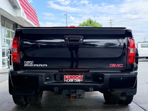 Used 2013 GMC Sierra 3500 Denali AWD/4WD image 4
