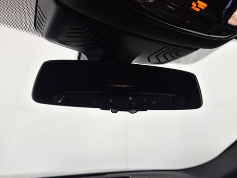 Certified 2023 BMW M550i xDrive w/ Executive Package image 18