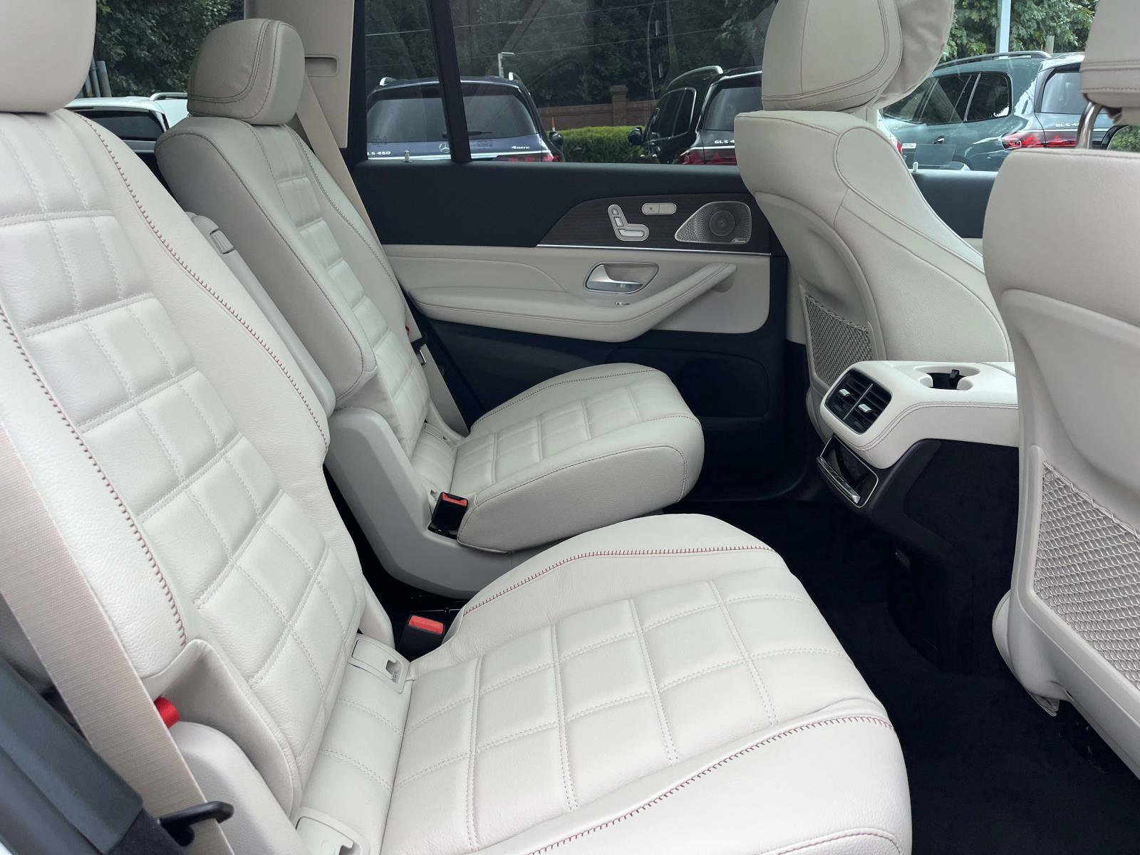 New 2027 Mercedes-Benz GLS 450 4MATIC image 48