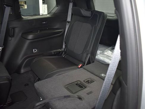 New 2026 Jeep Grand Cherokee L 4WD image 32