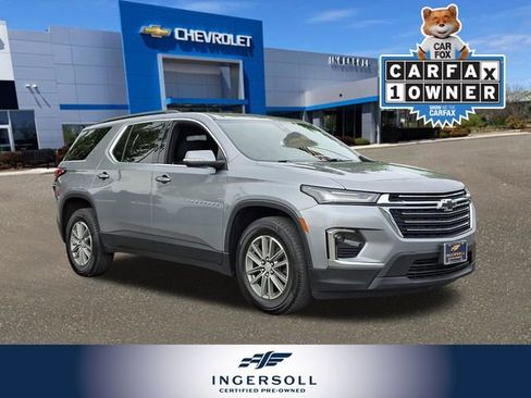 Used 2023 Chevrolet Traverse LT w/ LPO, Floor Liner Package AWD/4WD image 1