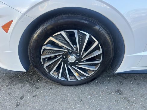 Used 2021 Hyundai Sonata SEL image 22