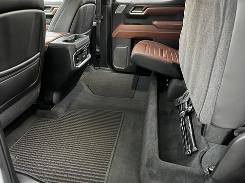 Used 2024 GMC Sierra 1500 Denali Ultimate image 19