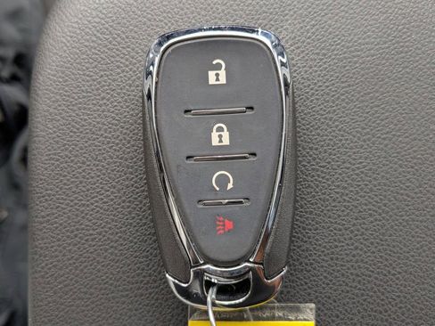 Used 2024 Chevrolet Trax LT w/ Driver Confidence Package image 30