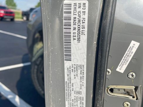 Used 2022 Jeep Cherokee Latitude image 4