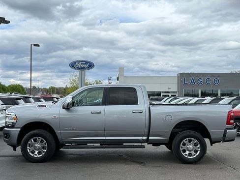 Used 2024 RAM 2500 Laramie AWD/4WD image 42
