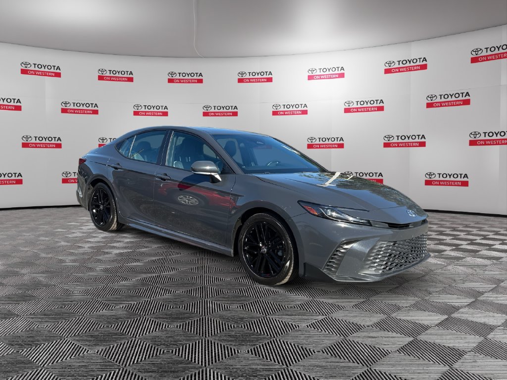 Certified 2025 Toyota Camry SE FWD image 3