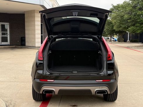 Used 2020 Cadillac XT4 Premium Luxury AWD/4WD image 5