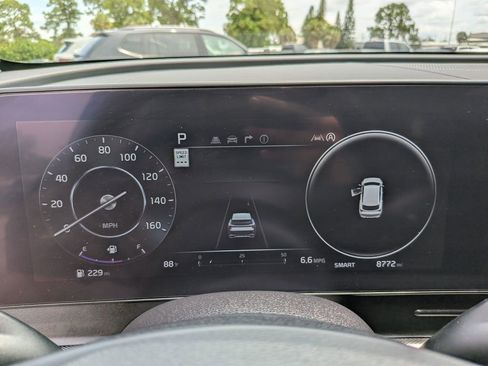 Certified 2025 Kia Sportage SX FWD image 39