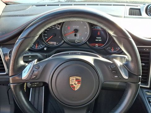 Used 2014 Porsche Panamera GTS image 27