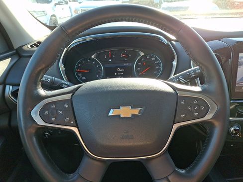 Used 2020 Chevrolet Traverse LT w/ Driver Confidence II Package image 19