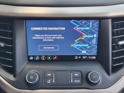 Certified 2023 GMC Acadia Denali w/ Denali Ultimate Package FWD image 12