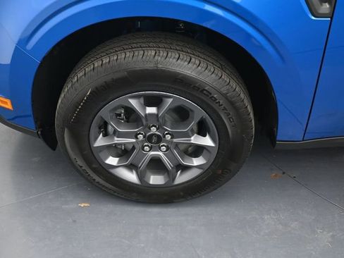 New 2026 Ford Maverick XLT FWD image 10