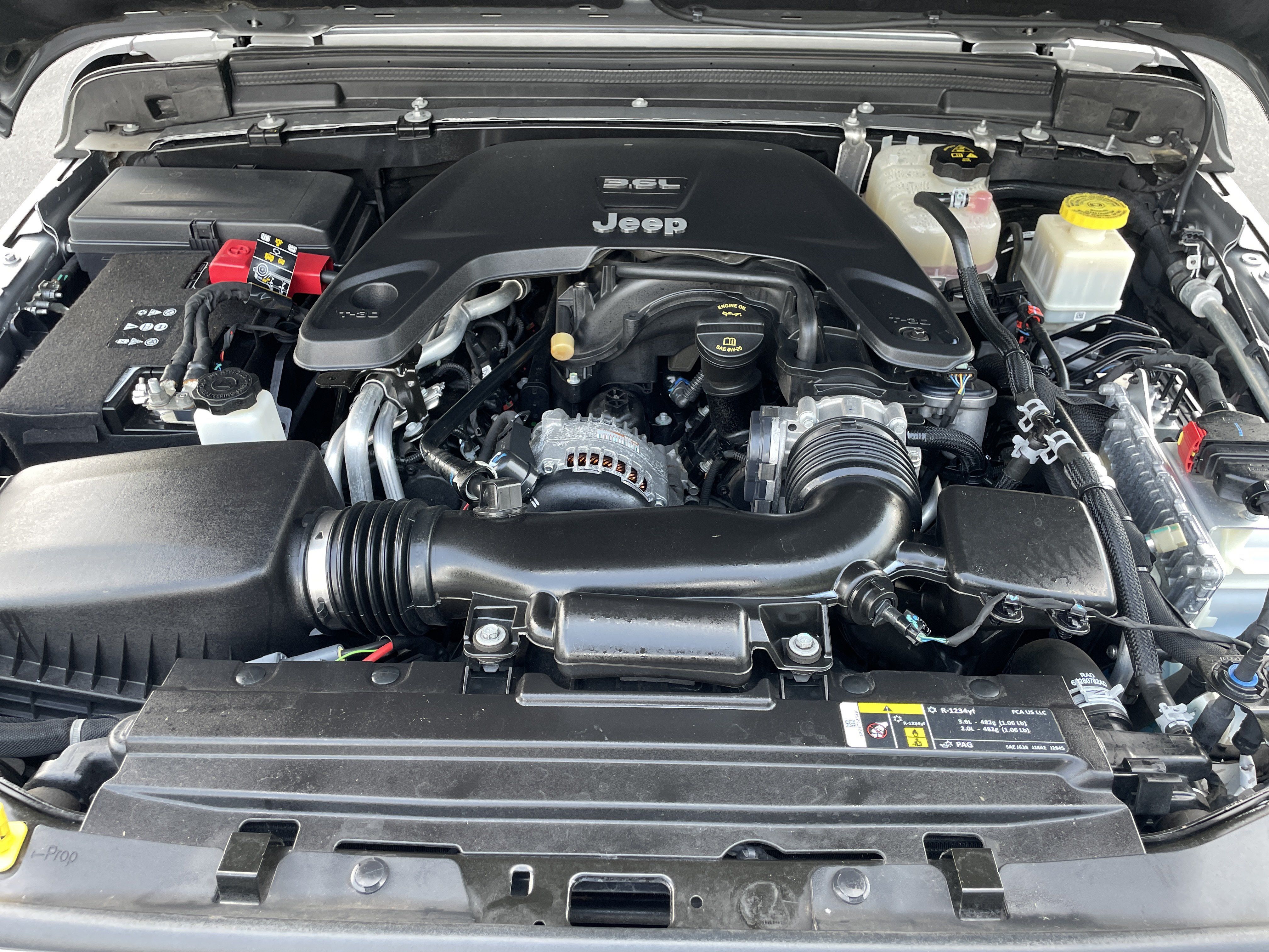 Used 2020 Jeep Gladiator Rubicon AWD/4WD image 32