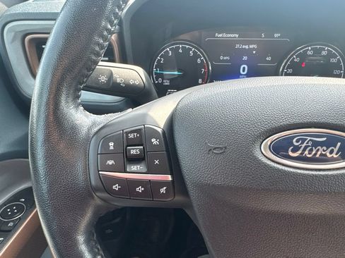 Used 2022 Ford Maverick Lariat w/ Lariat Luxury Package AWD/4WD image 18