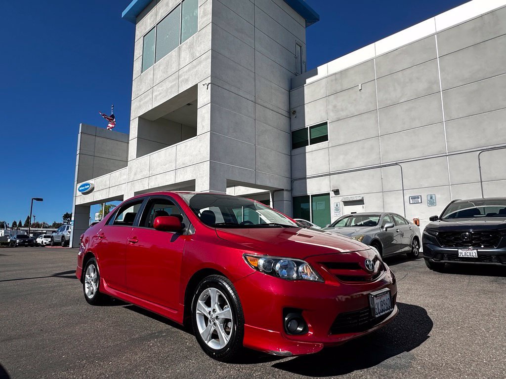 Used 2012 Toyota Corolla S FWD image 2