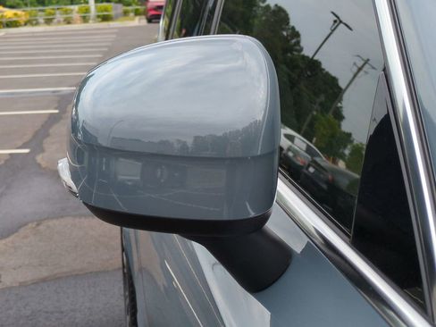 Used 2022 Volvo XC90 T5 Momentum w/ Advanced Package FWD image 12