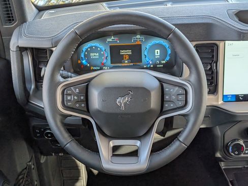 New 2025 Ford Bronco Outer Banks image 13