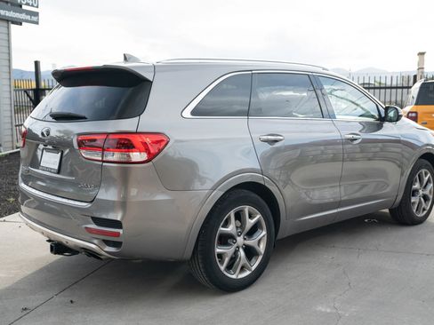 Used 2017 Kia Sorento SX FWD image 9