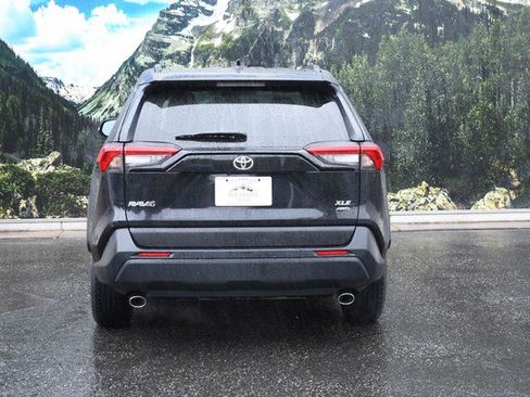 Certified 2024 Toyota RAV4 XLE w/ Convenience Package AWD/4WD image 10