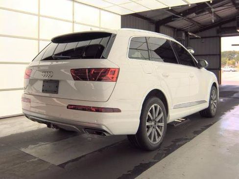 Used 2019 Audi Q7 2.0T Premium Plus w/ Premium Plus Package AWD/4WD image 2