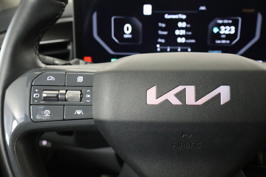 Used 2024 Kia EV9 Land AWD/4WD image 8