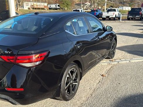 Used 2024 Nissan Sentra SV w/ All-Weather Package image 6