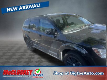 Used 2017 Dodge Journey SXT w/ Comfort/Convenience Group