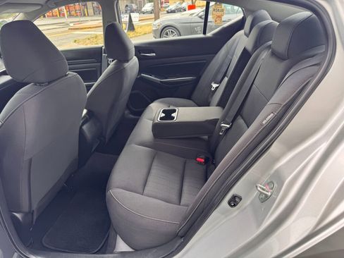 Used 2022 Nissan Altima 2.5 S image 19