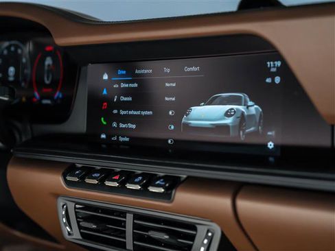 Certified 2026 Porsche 911 Targa 4 GTS image 41