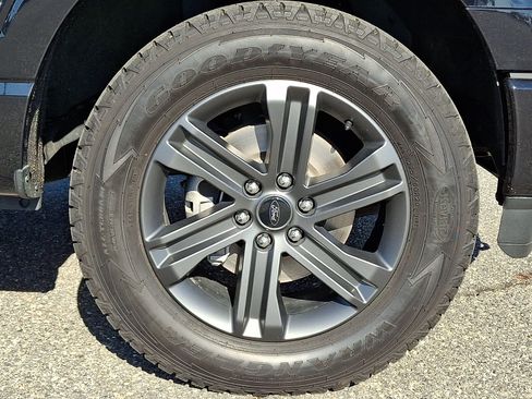 Used 2023 Ford F150 Lariat w/ Equipment Group 502A High AWD/4WD image 7