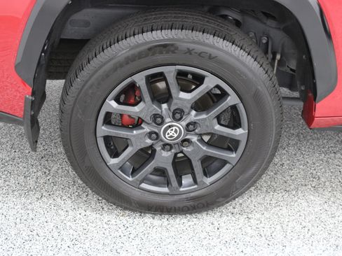 Certified 2025 Toyota Sequoia Platinum AWD/4WD image 6