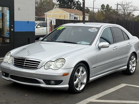Used 2007 Mercedes-Benz C 230 Sedan image 3