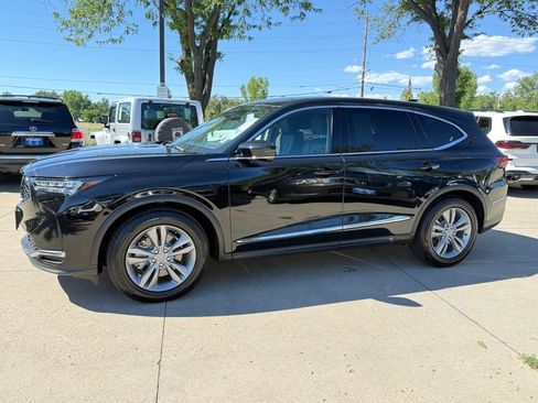 Used 2026 Acura MDX SH-AWD image 8