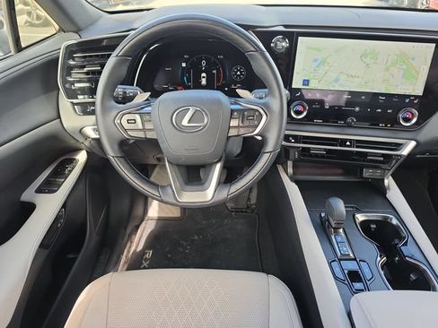 Used 2026 Lexus RX 350 Premium Plus w/ Accessory Package (Z1) FWD image 9