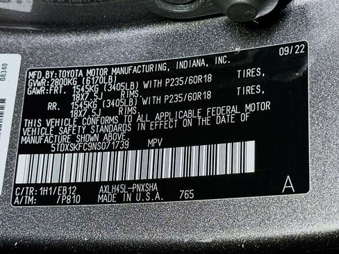 Used 2022 Toyota Sienna XSE image 26