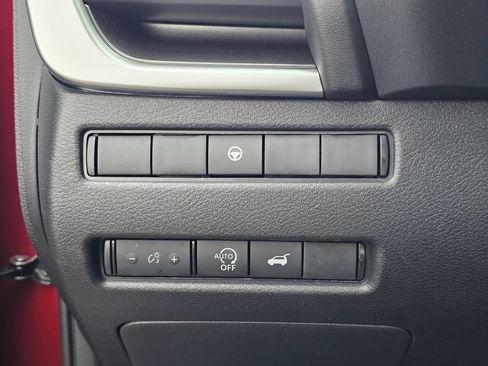 New 2026 Nissan Rogue Dark Armor AWD/4WD image 32