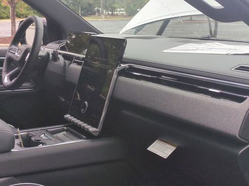 New 2026 GMC Sierra EV Elevation image 29