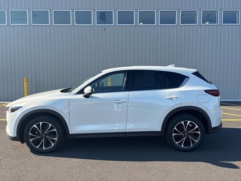 Used 2023 MAZDA CX-5 AWD 2.5 S w/ Premium Package image 17