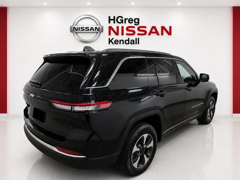 Used 2022 Jeep Grand Cherokee Limited 4xe AWD/4WD image 3