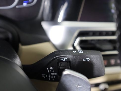 Used 2022 BMW 430i xDrive Convertible w/ M Sport Package image 44