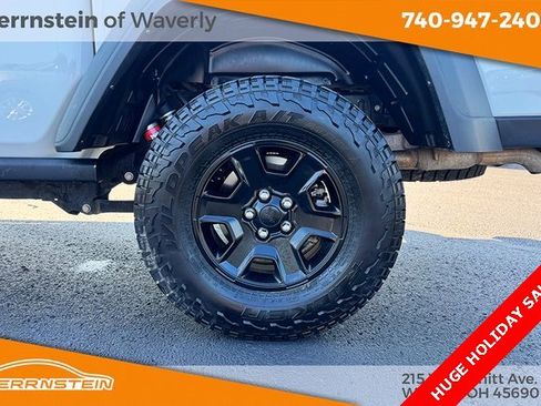 Used 2023 Jeep Gladiator Mojave image 25
