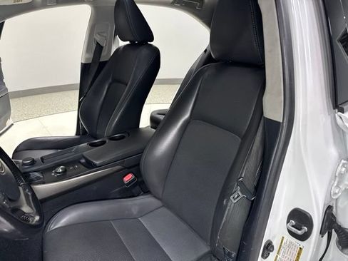 Used 2015 Lexus IS 250 RWD image 14