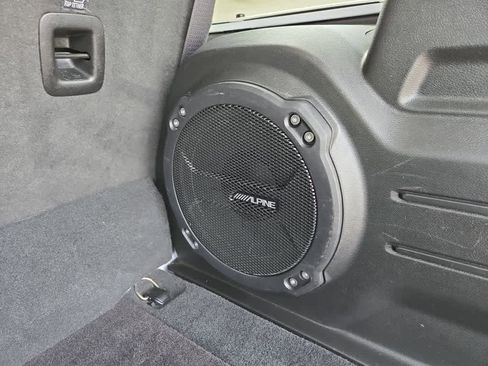 Used 2023 Jeep Wrangler Unlimited Rubicon 4xe w/ Cold Weather Group AWD/4WD image 36